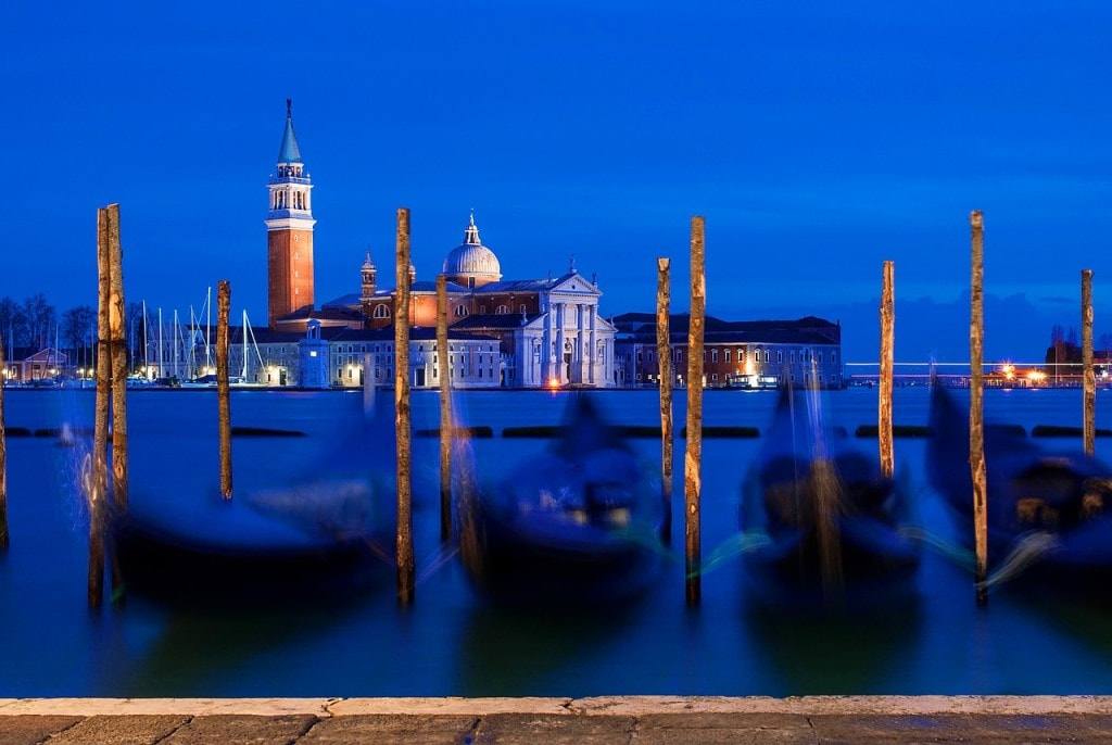 венеция Италия гандолы