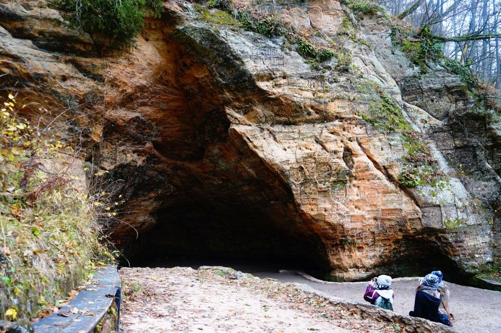 пещера Гутманя Латвия