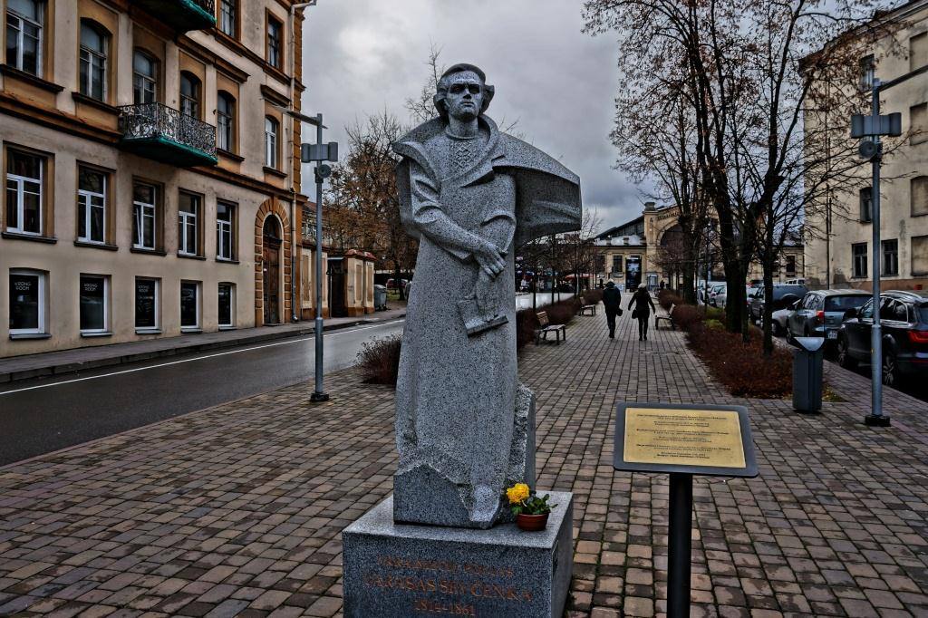 памятник Шевченко Вильнюс