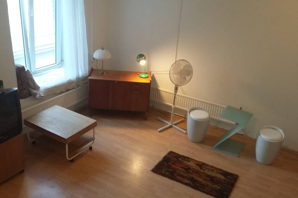 Как найти дешевое жилье в Таллинне и отлично сэкономить на бронировании отелей и квартир