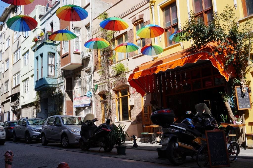 Улица мода в стамбуле квартиры в турции на берегу моря