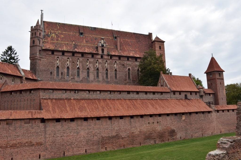 Замок Мариенбург в Мальборке: стоимость билетов, фото внутри и снаружи + личные впечатления
