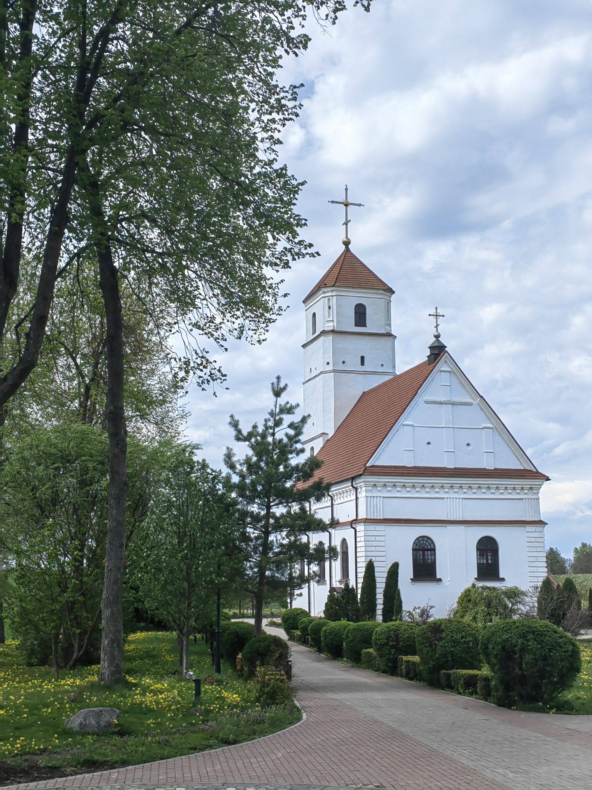 cerkov-v-zaslavle-dostoprimechatelnost