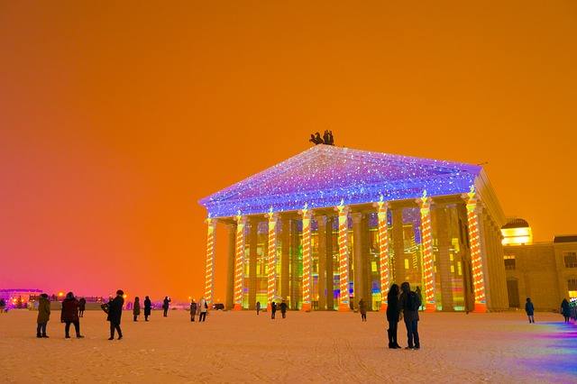 Астана - оазис среди бескрайних казахских степей  