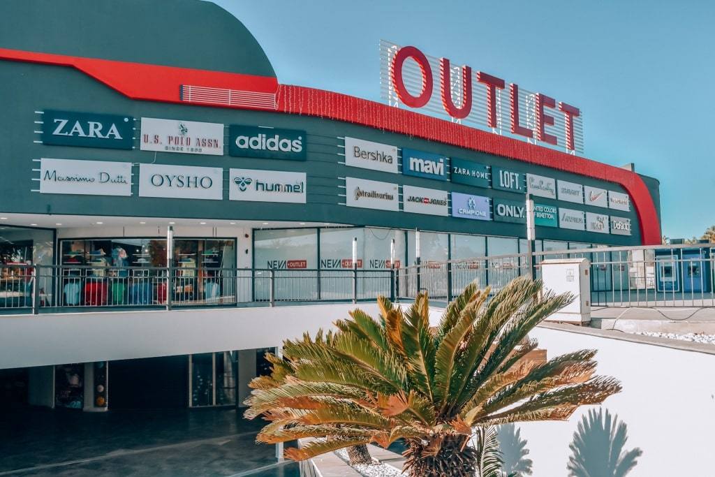 outlet-konakly