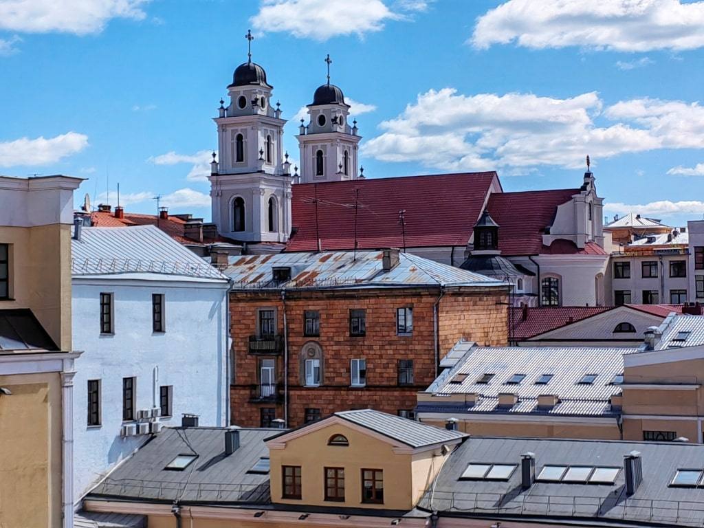 vid-na-minsk-nemiga-3