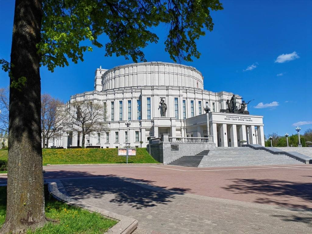 bolshoy-teatr-minsk