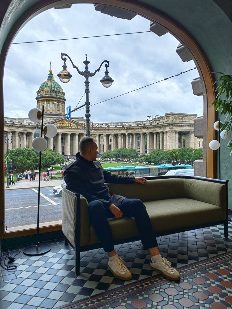 anton-baradachou-v-peterburge