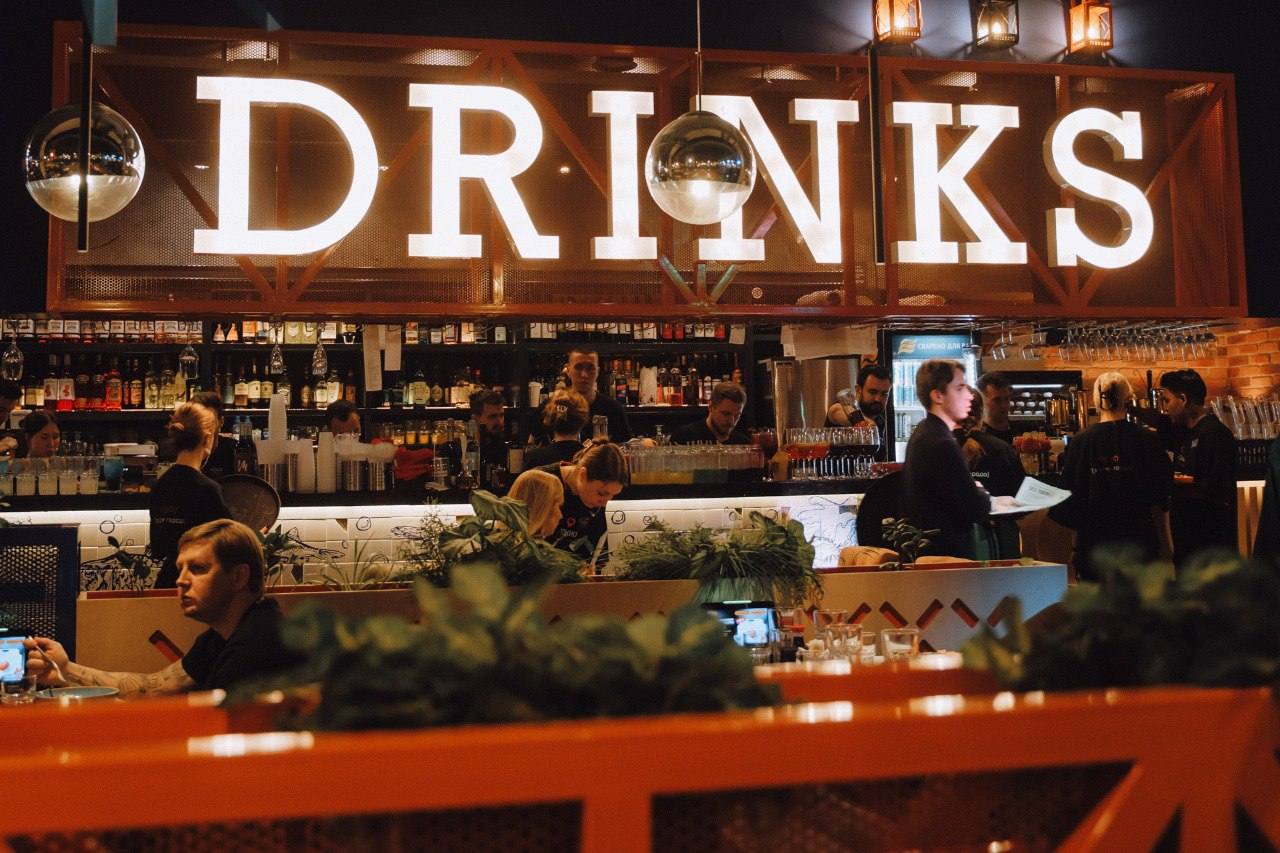 nedorogie-restorany-peterburga-2026