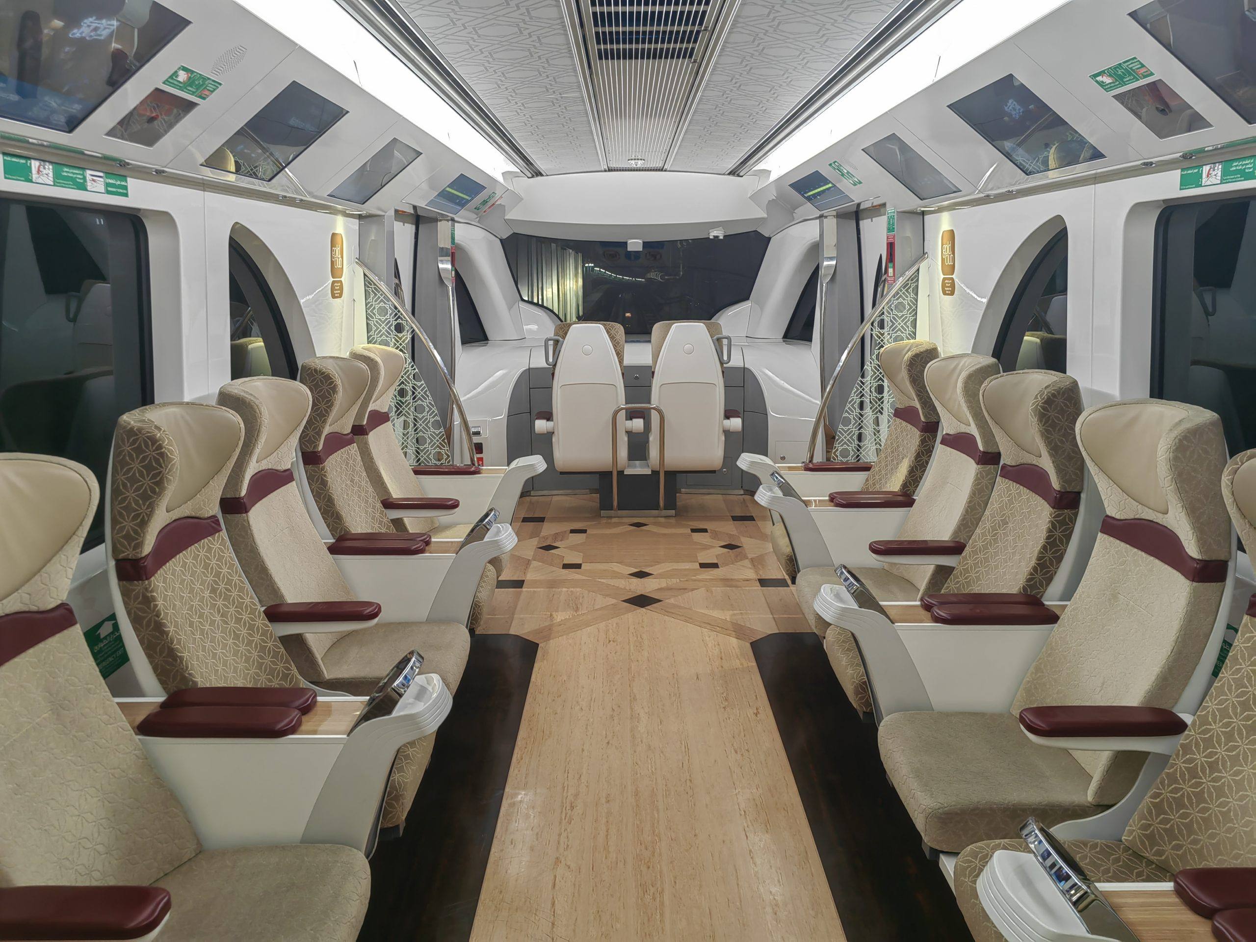 golden-class-doha-metro