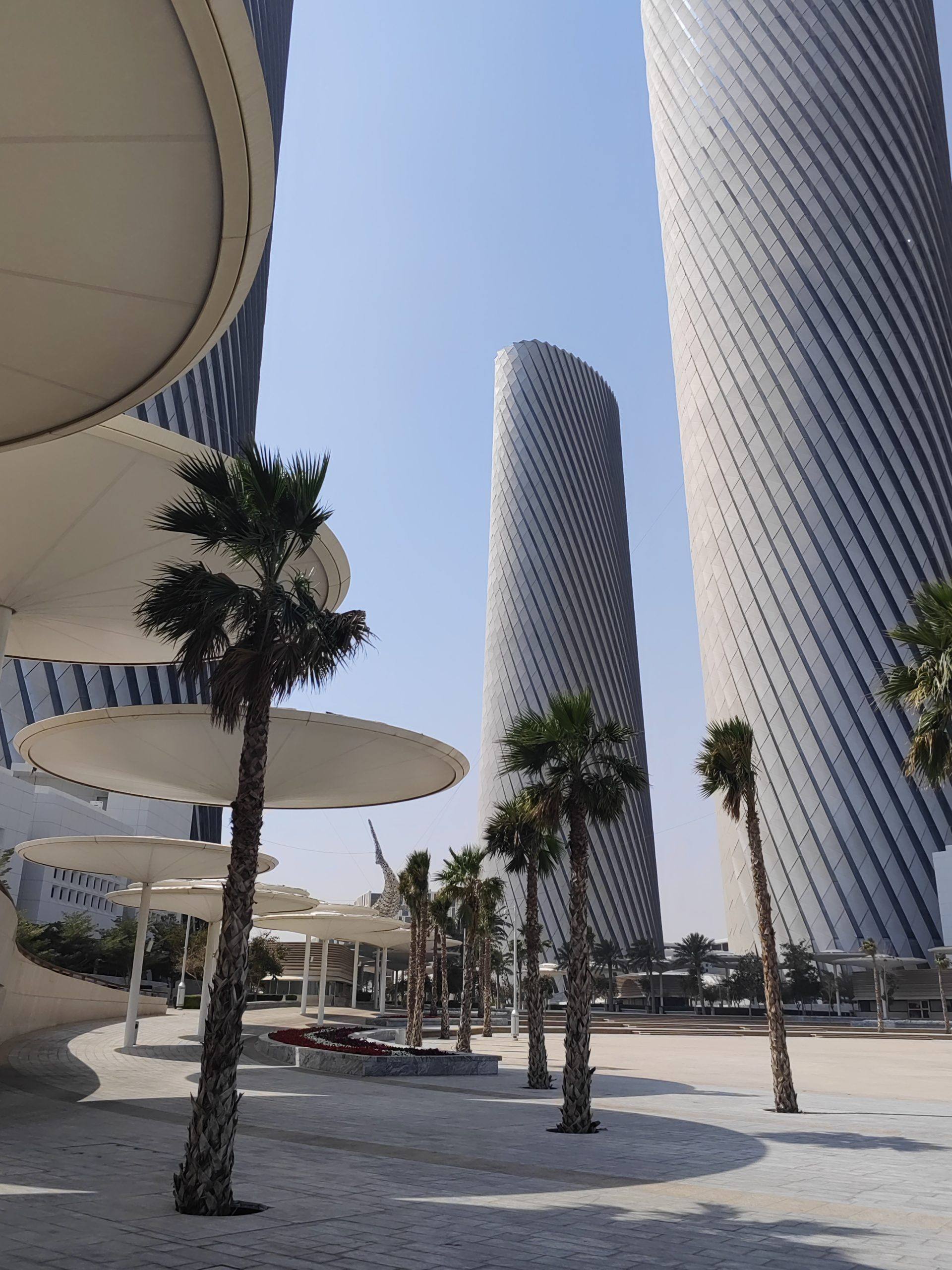 lusail-gorod-bez-ludej