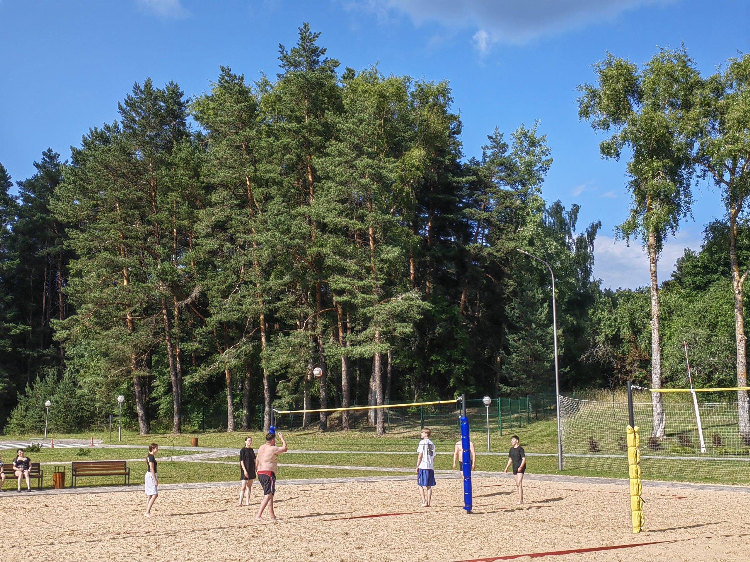 volleyball-na-pljazhe