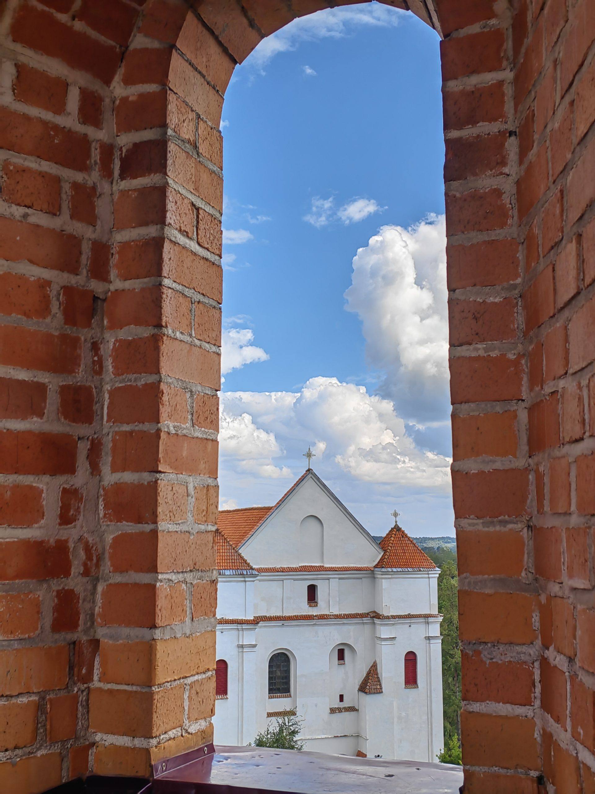 farnyj-kostel-v-novogrudke