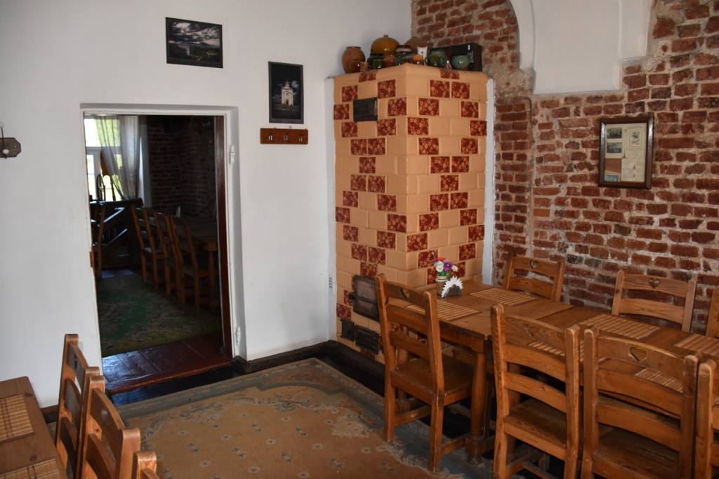 kafe-doroga-zamkov-v-mire
