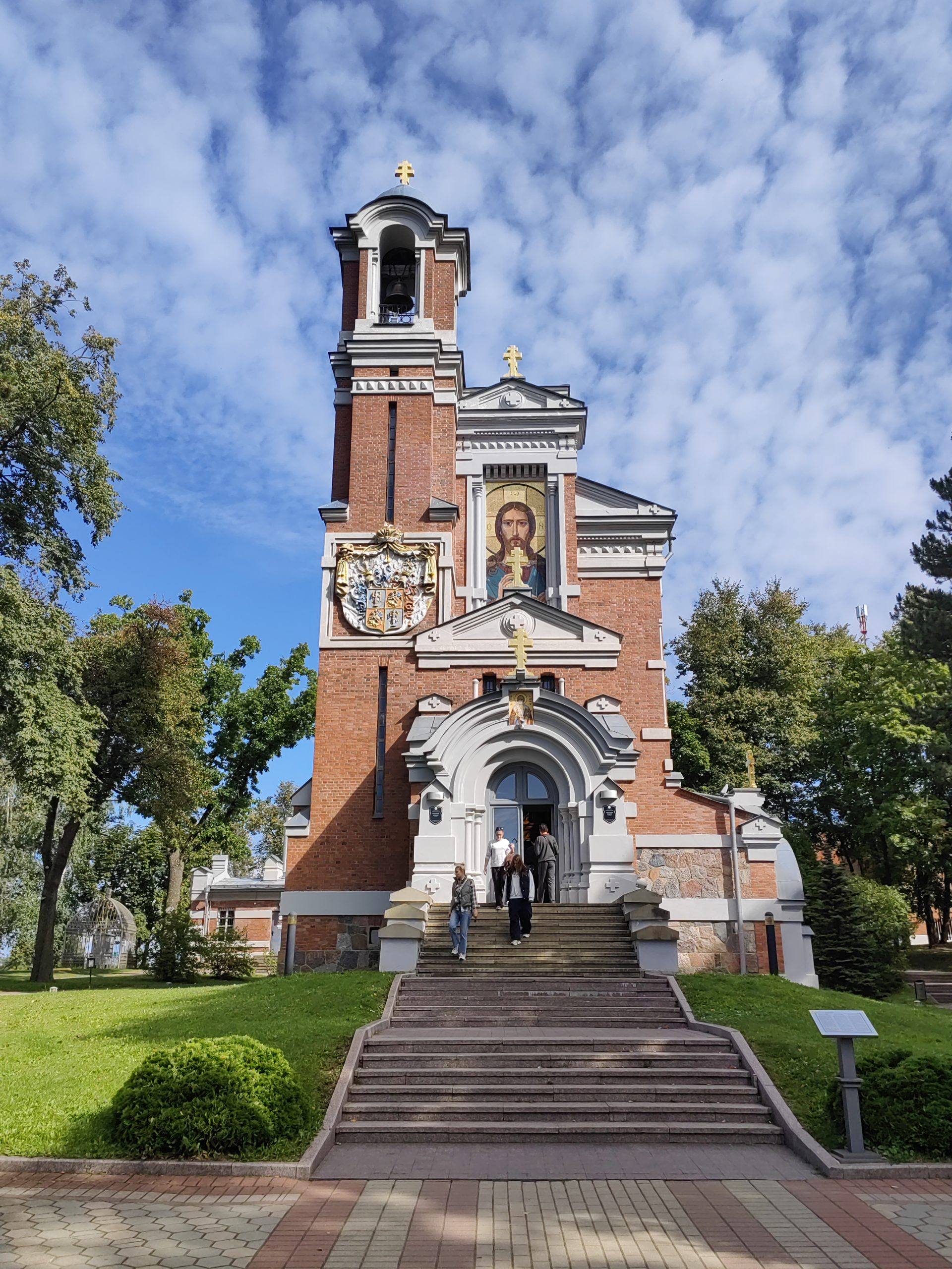 usypalnica-svjatopolk-mirskih-v-mire