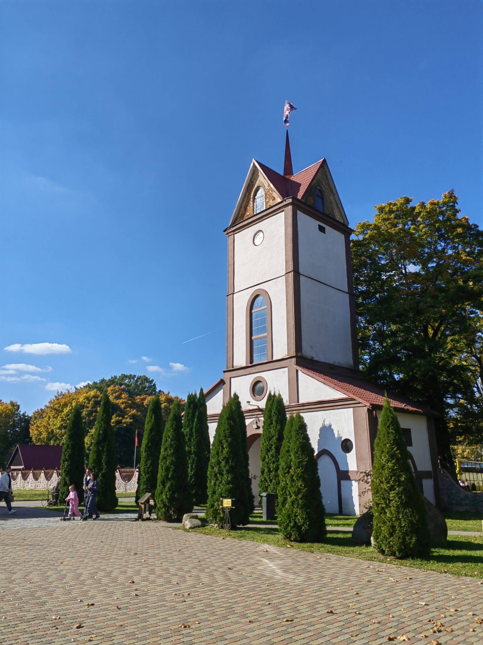 brama-dukora